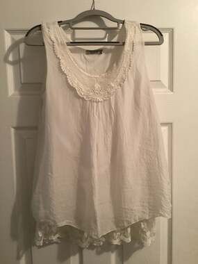 Tendenze Made in Italy White Sleeveless Lace Trim Tank Top Size M